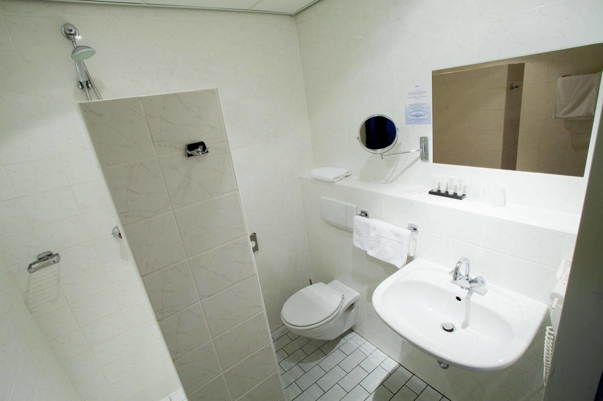 Two Brothers Hotel Astoria Noordwijk Bagian luar foto